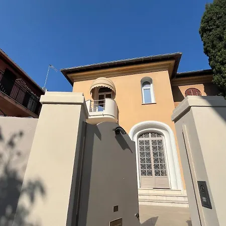 300m From Monaco Monte-carlo فيلة *