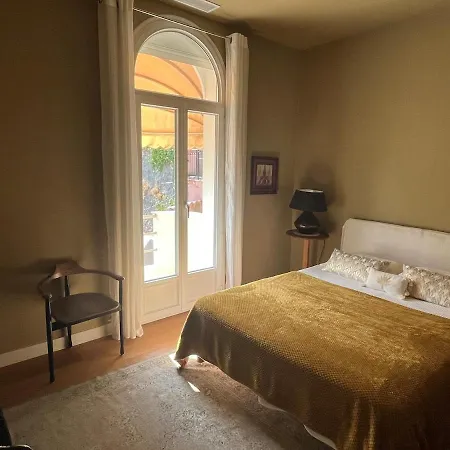 300m From Monaco Monte-carlo فيلة بوزولي