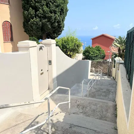 300m From Monaco Monte-carlo فيلة
